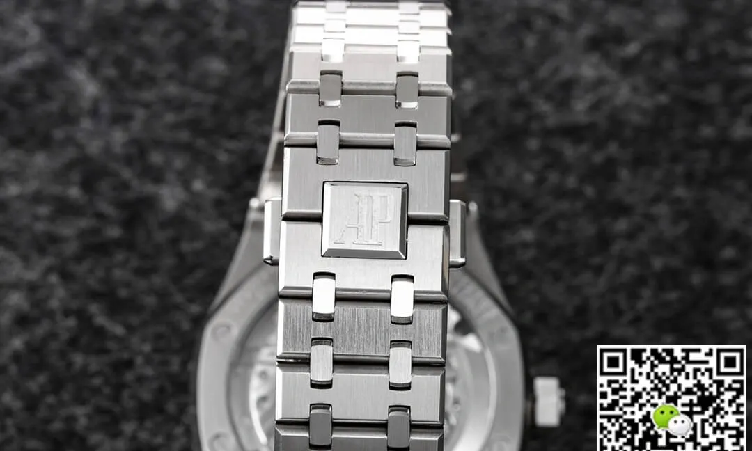 Audemars Piguet Royal Oak Tourbillon 26532IC.EE.1220TI.01 R8 Factory 1:1 Best Edition Replica Watch Silver Strap